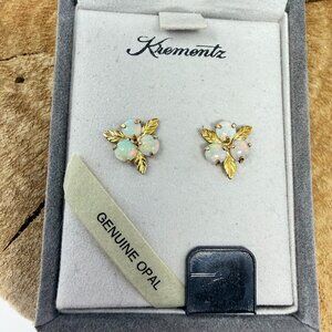 Vtg Krementz Genuine Opal Flower & Leaves Stud Earrings Yellow Gold Tone Jewelry